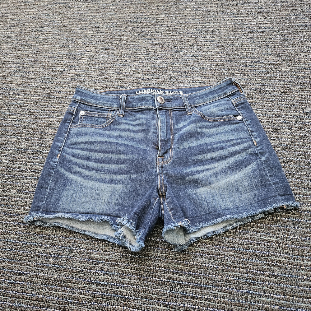 American Eagle Outfitters Hi-Rise Shortie